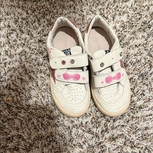 Golden Goose Kids Cream Sneakers with Pink Accents